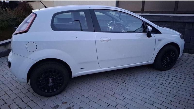 Gebraucht 2011 Fiat Punto Evo Kleinwagen | 2.700 € (Fairer Preis) - Bild 1/4