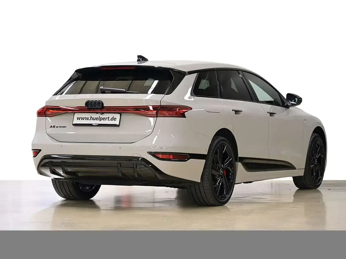 Gebraucht Audi A6 e-tron S-Line 280 kW (381 PS) 2026 Siambeige metallic Kombi