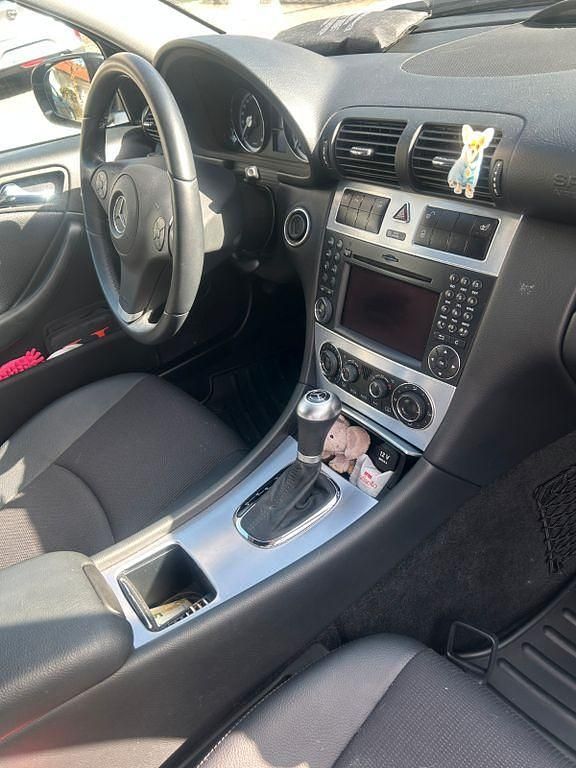 Gebraucht Mercedes CLC180 143 PS (105 kW) 2010 Silber Kleinwagen