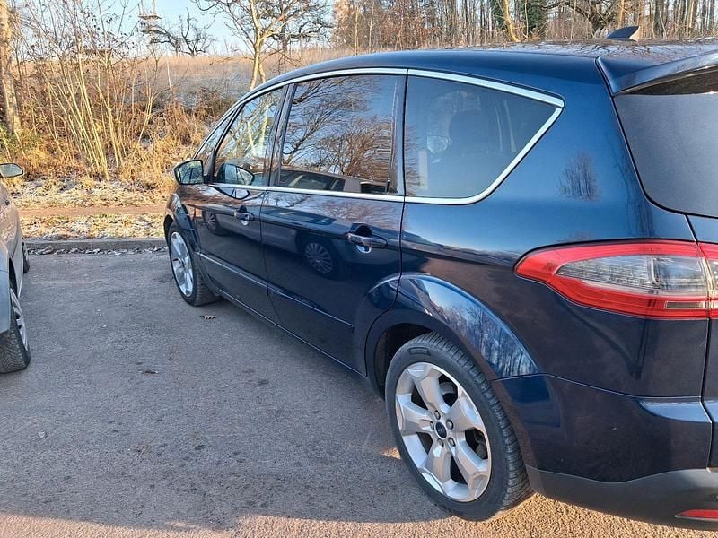 Gebraucht Ford S-MAX S 140 PS (102 kW) 2012 Blau Van / Kleinbus