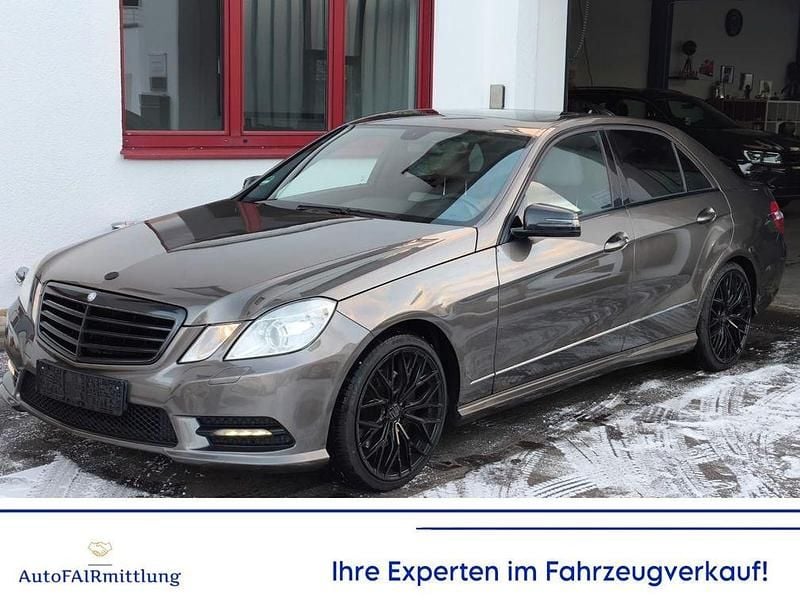 Gebraucht Mercedes E350 AMG 272 PS (200 kW) 2010 Grau Limousine