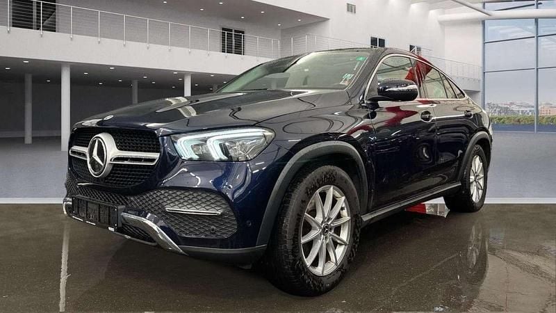 Gebraucht Mercedes GLE350 333 PS (244 kW) 2021 Blau Coupé