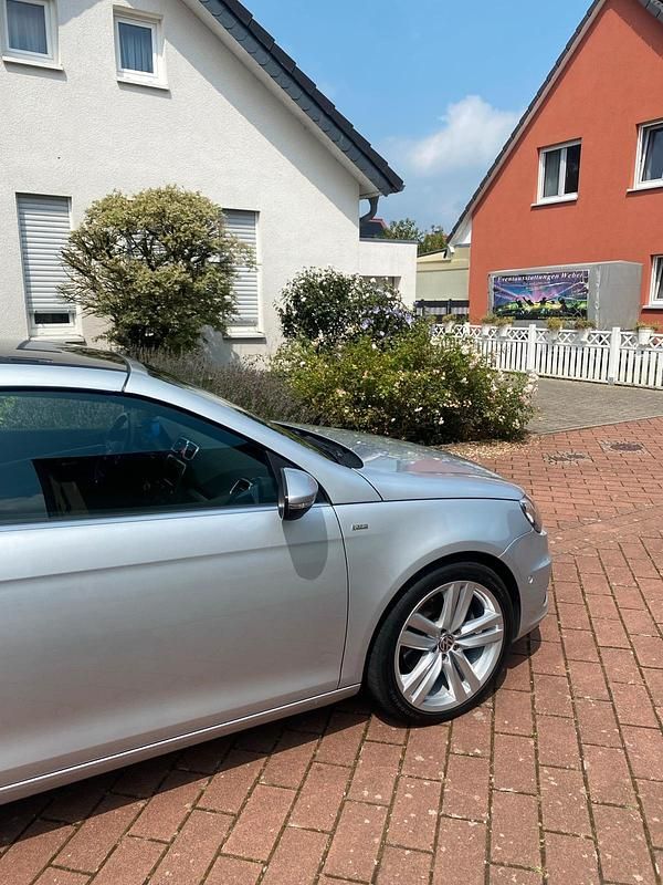 Gebraucht VW Eos Edition 150 PS (110 kW) 2014 Silber Cabrio