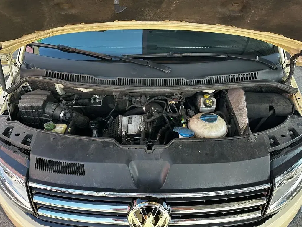 Gebraucht VW Caravelle Comfortline 150 PS (110 kW) 2018 Other Van