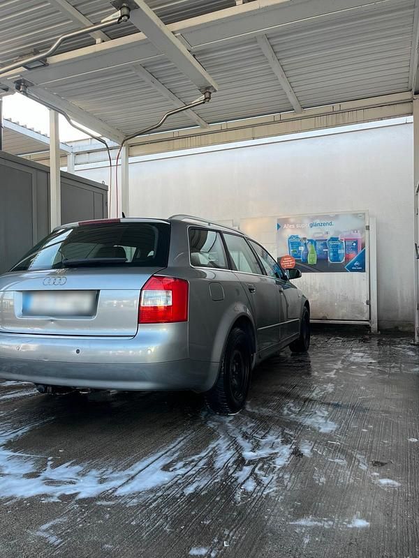 Second-hand Audi A4 116 CP (85 kW) 2004 Argintiu Break