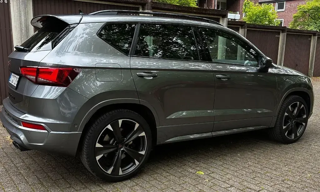 Usata Cupra Ateca 300 CV (220 kW) 2022 Grigio SUV