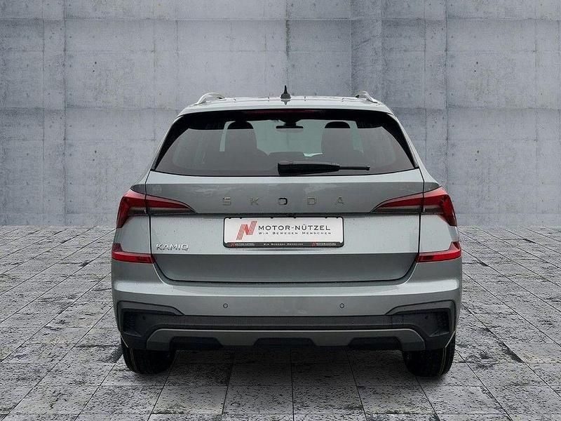 Neu Skoda Kamiq 116 PS (85 kW) 2026 Silber SUV
