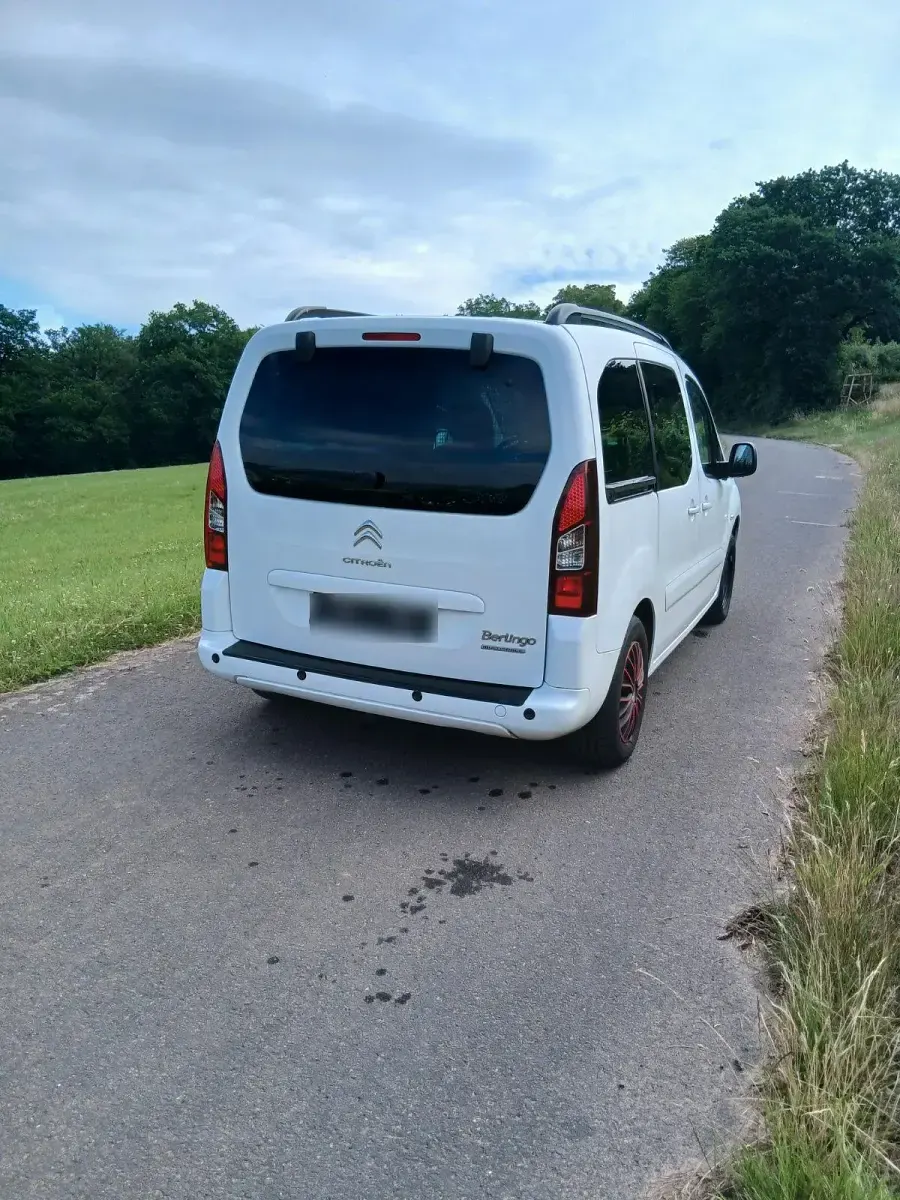 Gebraucht Citroën Berlingo 100 PS (73 kW) 2018 Weiß Van / Kleinbus