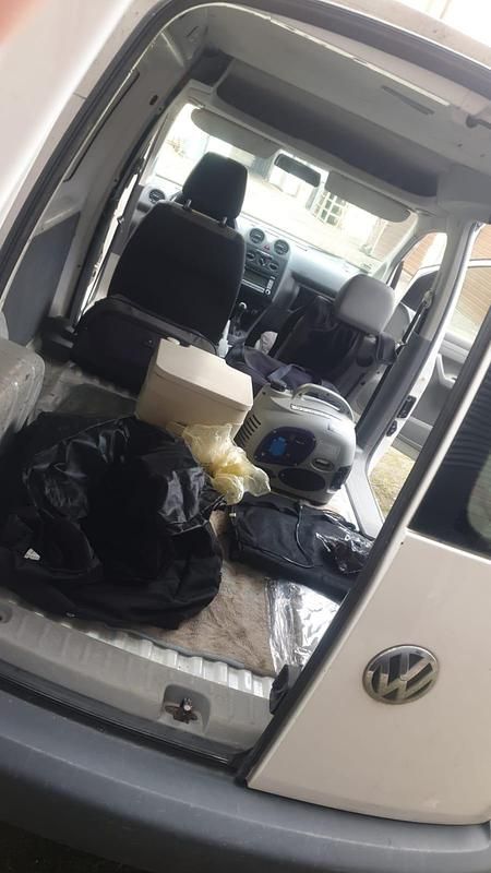 Gebraucht VW Caddy 105 PS (77 kW) 2010 Van / Kleinbus