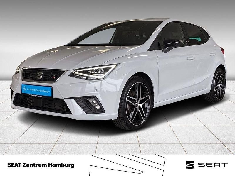 Weiß Gebraucht 2021 Seat Ibiza FR Limousine | 17.970 € (Fairer Preis) - Bild 1/4