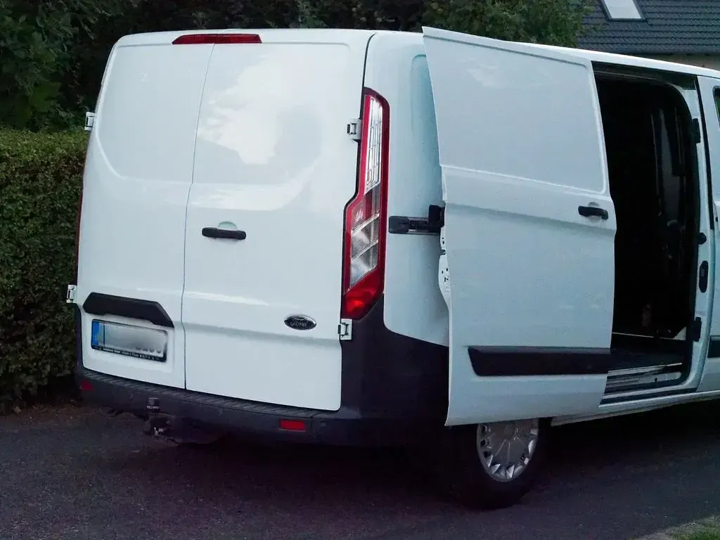 Gebraucht Ford Transit Custom 101 PS (74 kW) 2016 Weiß Van