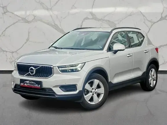 Gebraucht Volvo XC40 150 PS (110 kW) 2018 Silber SUV