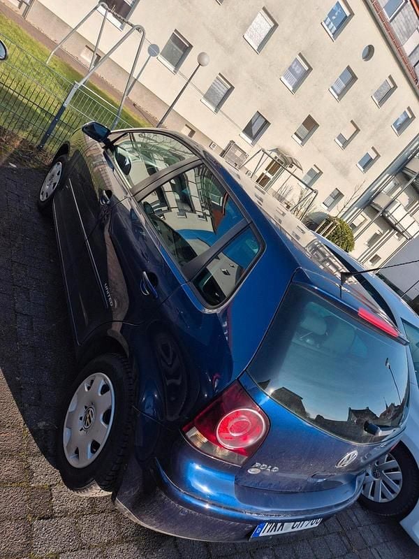 Blau Gebraucht 2008 VW Polo Kleinwagen | 2.700 € (Fairer Preis) - Bild 1/4