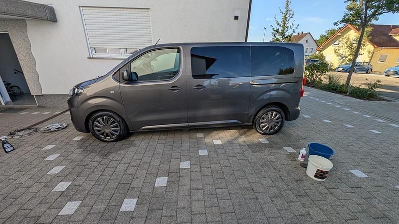 Gebraucht Citroën Spacetourer 150 PS (110 kW) 2017 Grau Van / Kleinbus