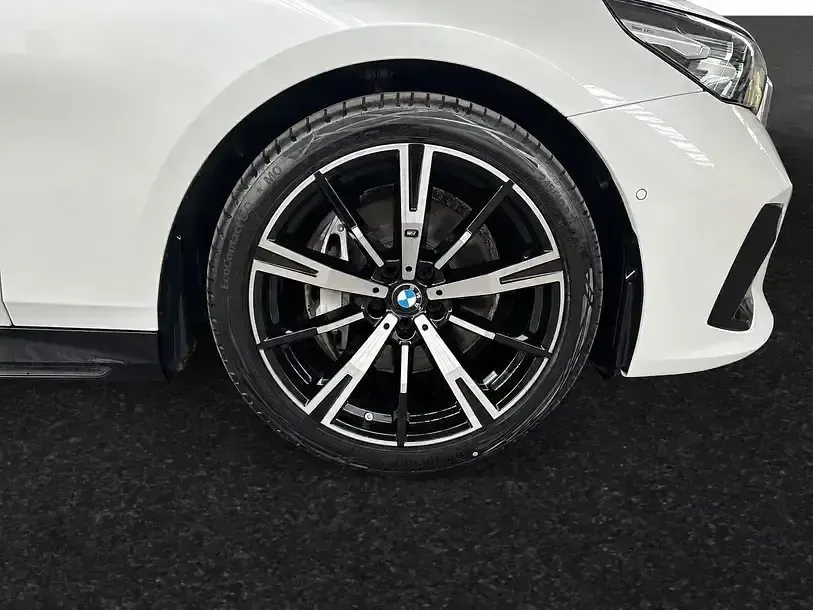 Gebraucht BMW 540 M Sport 2025 Weiss Kombi