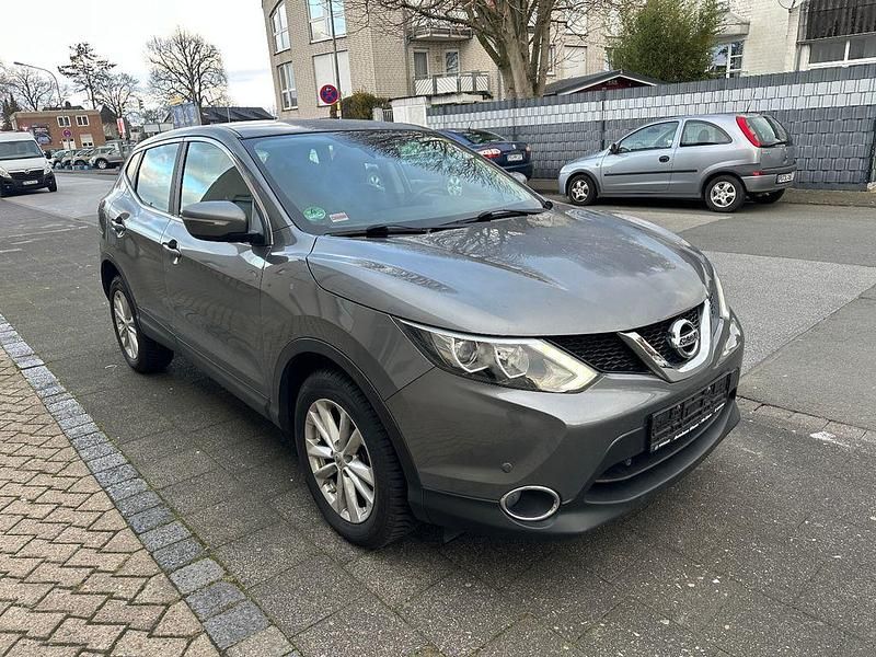 Gebraucht Nissan Qashqai Acenta 116 PS (85 kW) 2014 Grau SUV