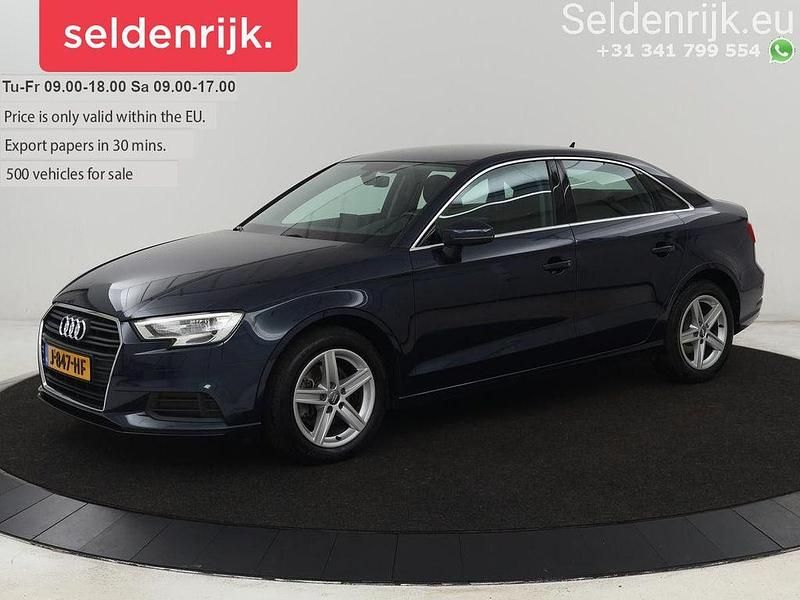 Blau Gebraucht 2020 Audi A3 Proline Limousine | 14.700 € (Guter Preis) - Bild 1/4