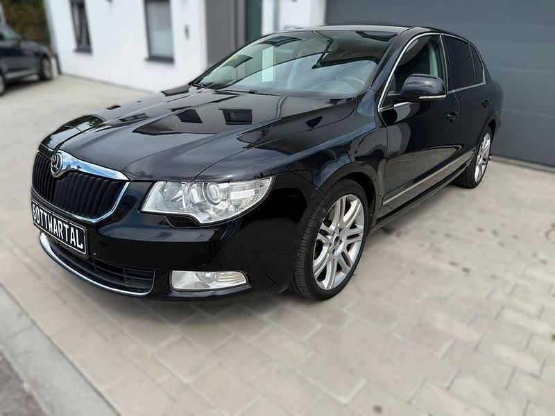 Schwarz Gebraucht 2008 Skoda Superb Elegance Limousine | 6.499 € (Fairer Preis) - Bild 1/4