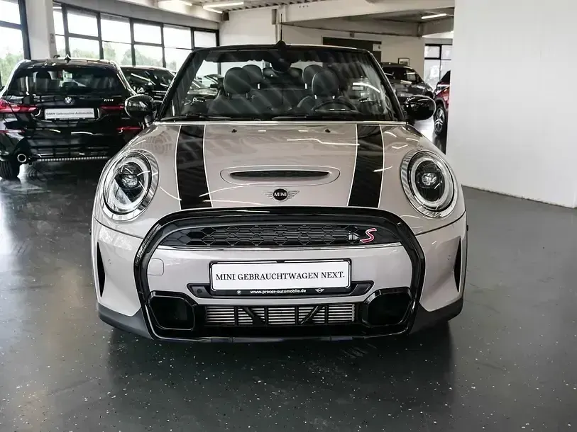 Second-hand Mini Cooper S Classic 178 CP (130 kW) 2023 Andere Hatchback