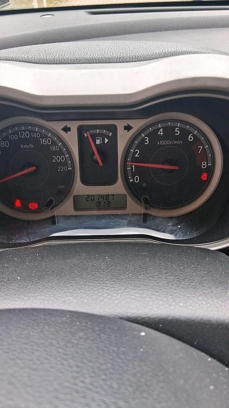 Second-hand Nissan Note 88 CP (64 kW) 2006 Albastru Hatchback