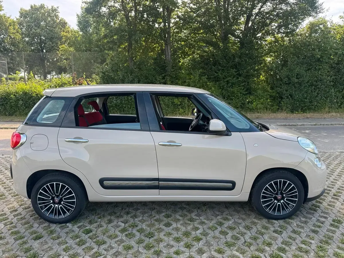Gebraucht Fiat 500L 95 PS (69 kW) 2014 Braun Van / Kleinbus