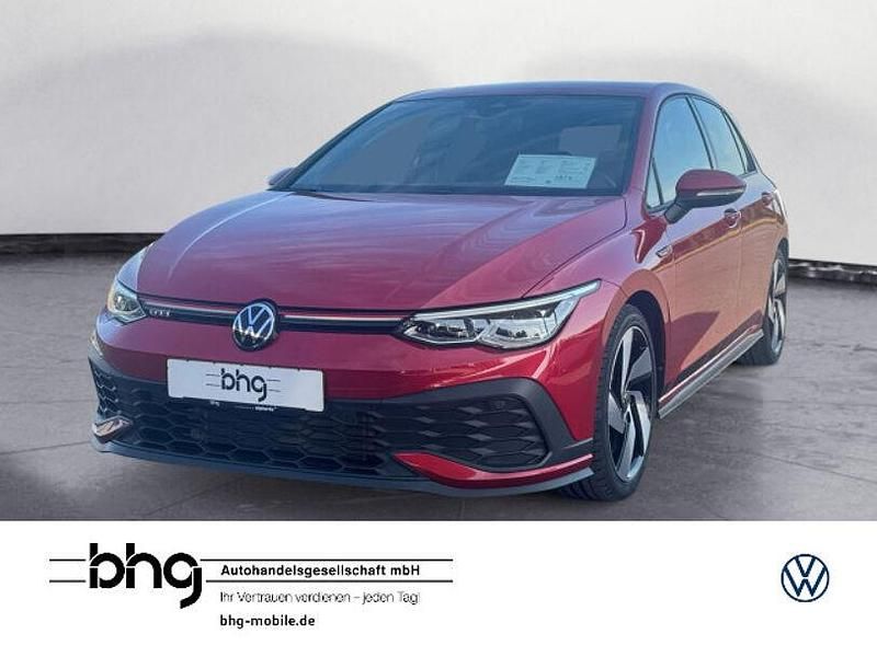 Rot Gebraucht 2022 VW Golf VIII GTI Clubsport Limousine | 30.420 € (Superpreis) - Bild 1/4