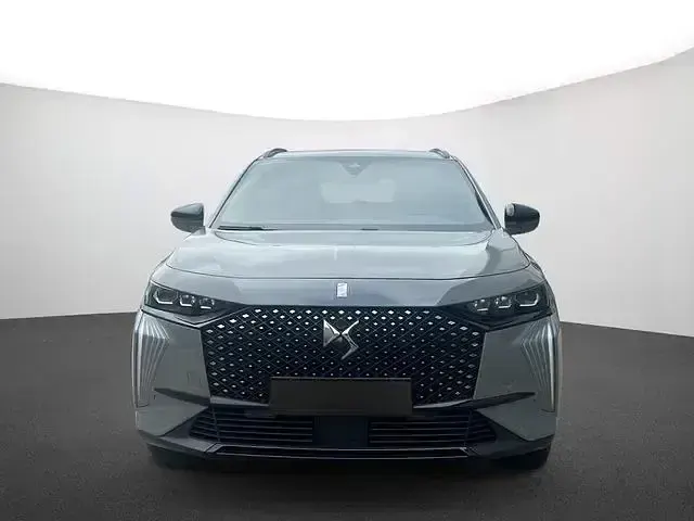 Gebraucht DS Automobiles DS7 Crossback 131 PS (96 kW) 2023 Seidengrau SUV