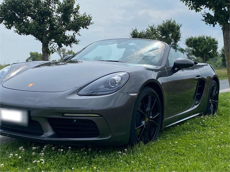 Gebraucht Porsche 718 Boxster 299 PS (219 kW) 2018 Grau Cabrio