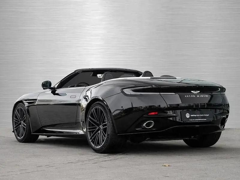Neu Aston Martin DB12 680 PS (500 kW) 2025 Schwarz