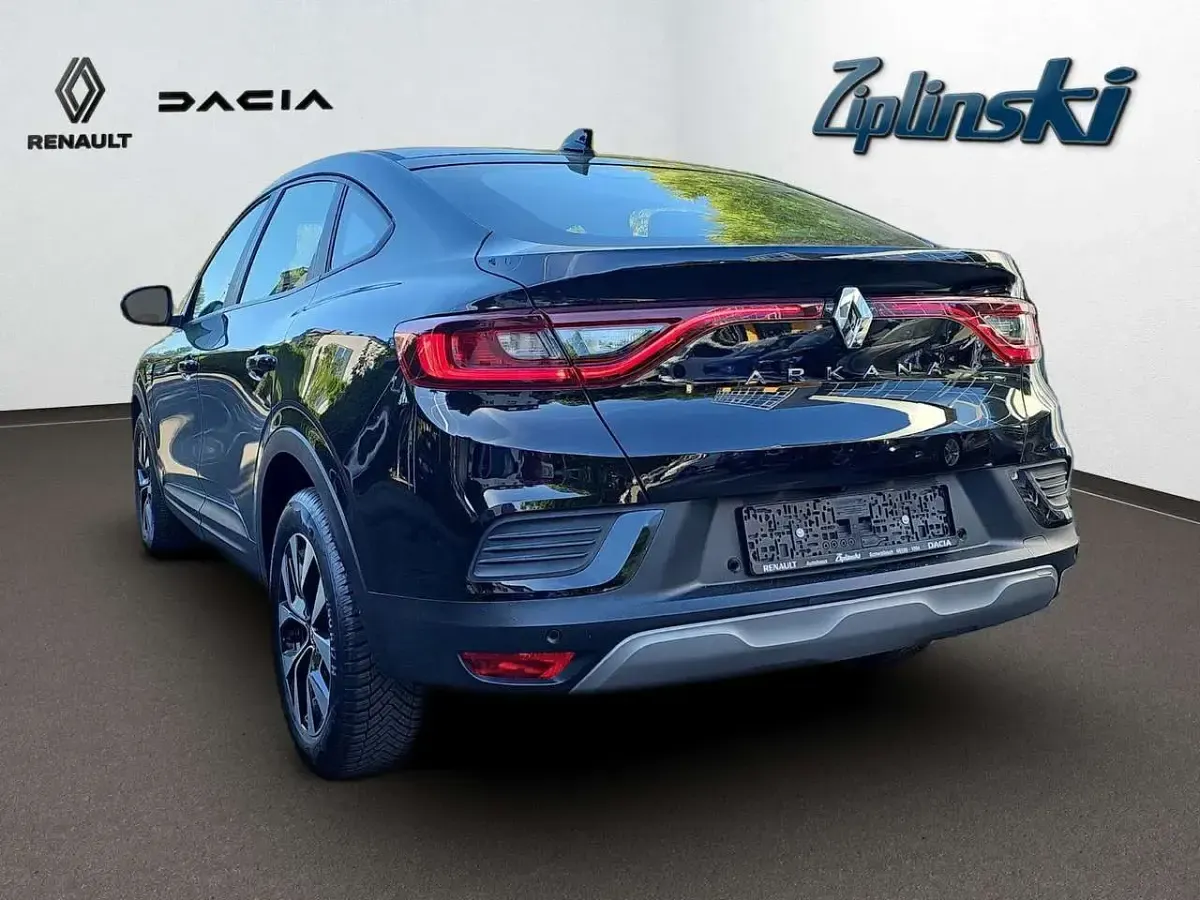 Gebraucht Renault Arkana Equilibre 140 PS (102 kW) 2023 Schwarz SUV