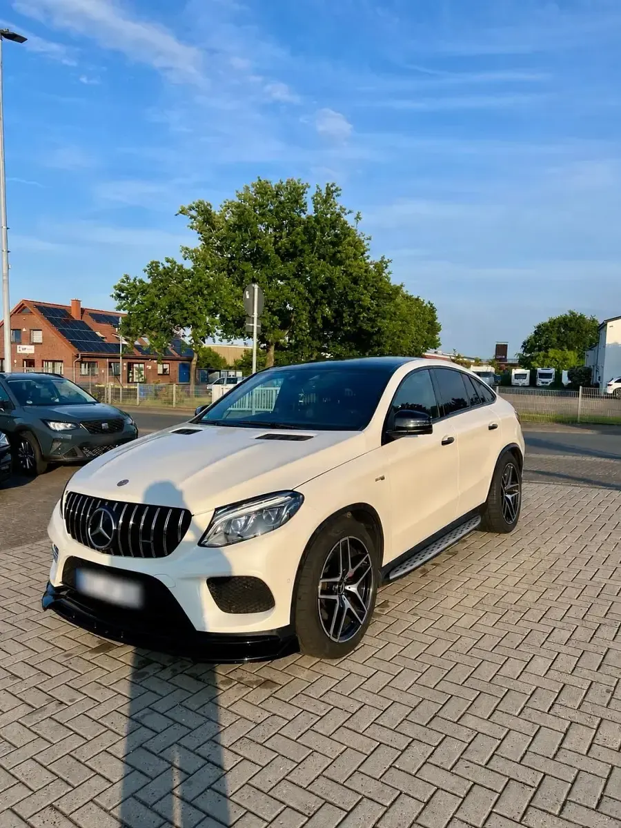 Gebraucht Mercedes GLE43 AMG AMG 367 PS (269 kW) 2017 Weiß Coupé