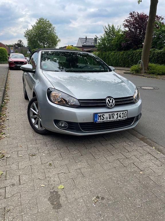 Silber Gebraucht 2015 VW Golf Cabriolet LOUNGE Cabrio | 6.900 € (Superpreis) - Bild 1/4