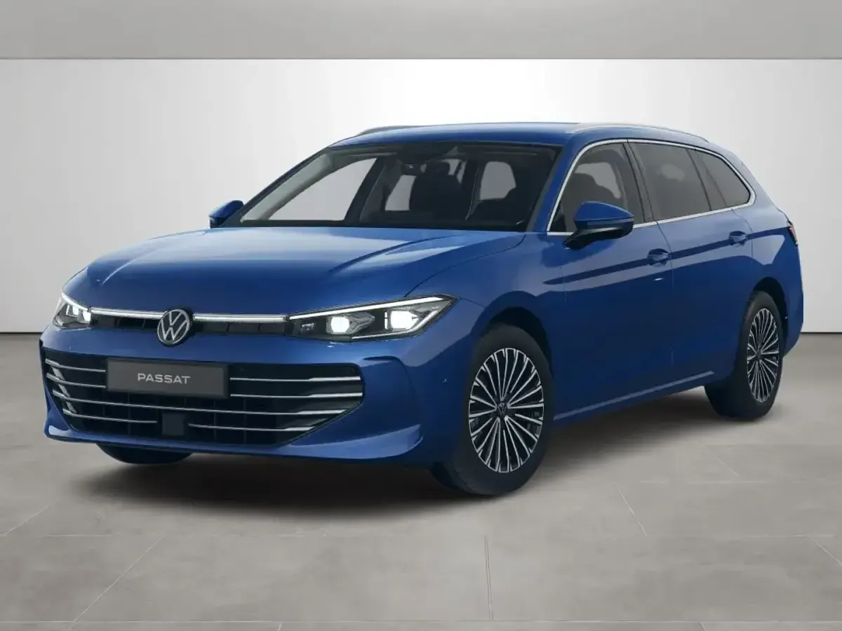 Gebraucht VW Passat Elegance 193 PS (141 kW) 2025 Reef blue metallic Kombi
