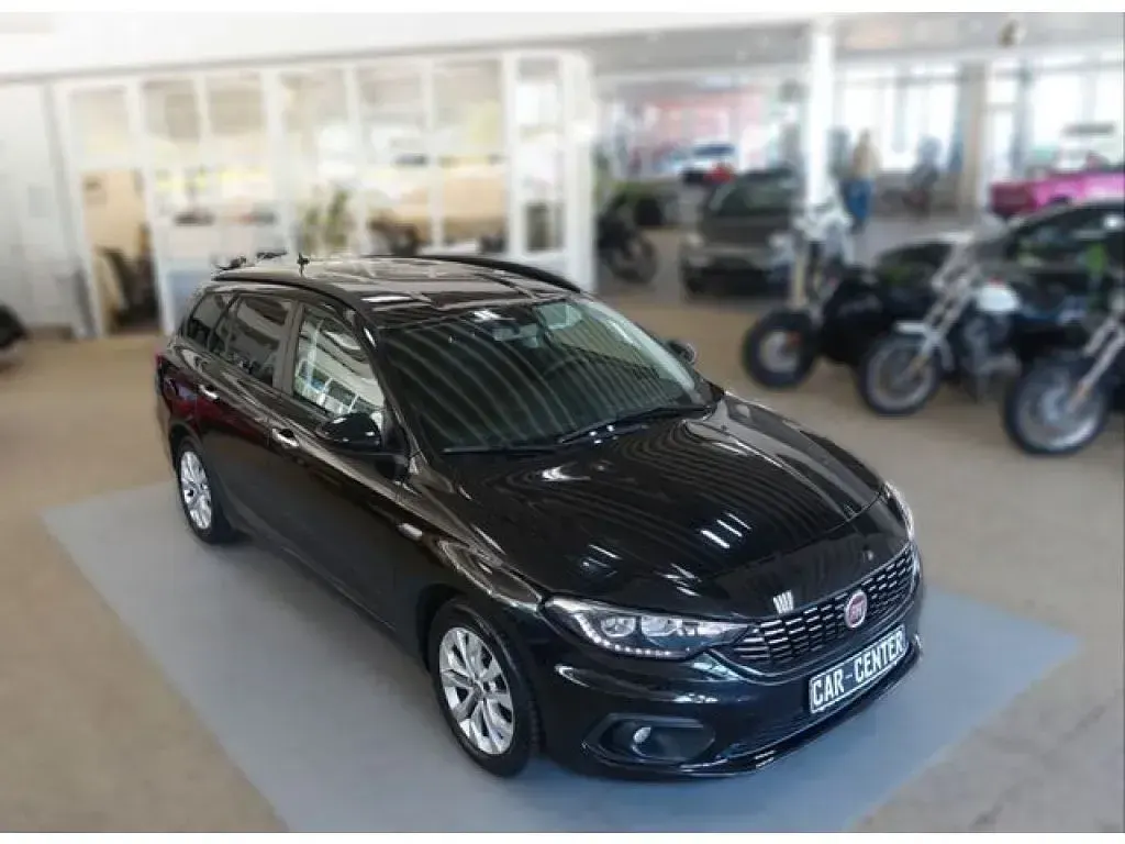 Gebraucht Fiat Tipo 110 PS (80 kW) 2017 Colore esterno (new nero (vr718 (metallic) Kombi
