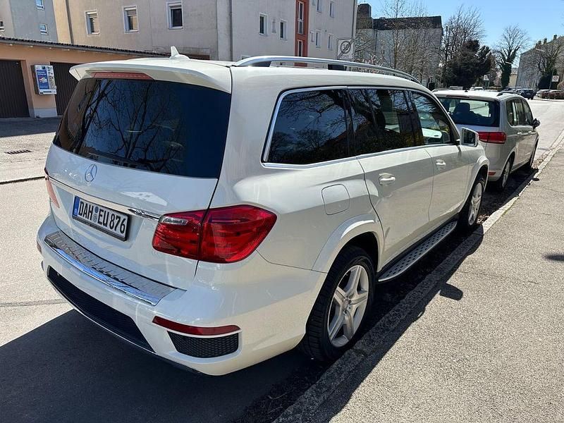 Gebraucht Mercedes GL350 AMG 258 PS (189 kW) 2013 Weiß SUV