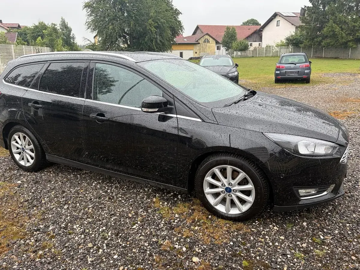 Gebraucht Ford Focus Titanium 150 PS (110 kW) 2016 Schwarz Kombi