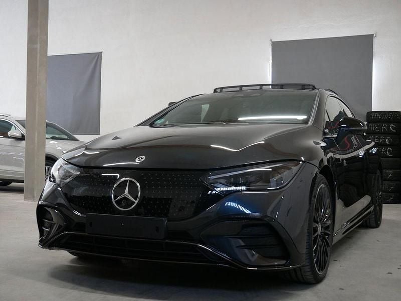 Graphitgrau Gebraucht 2023 Mercedes EQE350 AMG line Limousine | 46.800 € (Superpreis) - Bild 1/4