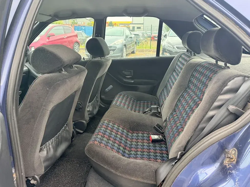 Gebraucht Peugeot 306 90 PS (66 kW) 1998 Blau Limousine