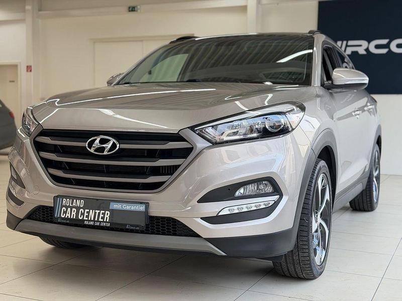 Silber Gebraucht 2018 Hyundai Tucson Premium SUV | 17.940 € (Guter Preis) - Bild 1/4