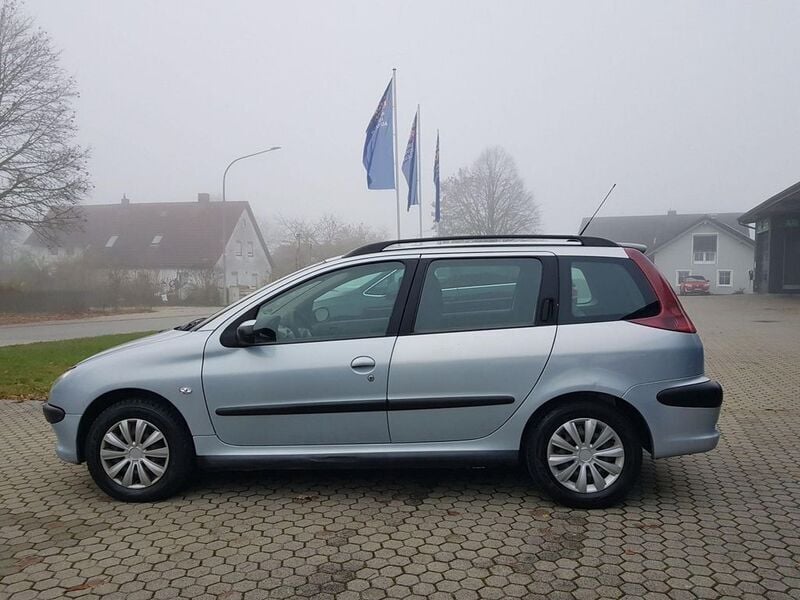 Gebraucht Peugeot 206 Filou 90 PS (66 kW) 2003 Grau Kombi
