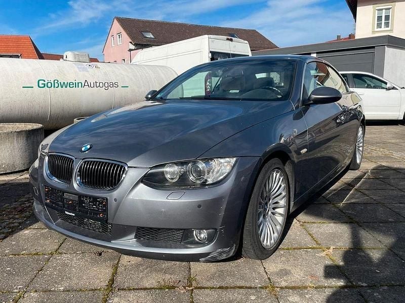 Gebraucht BMW 330 Cabriolet Performance 231 PS (169 kW) 2007 Grau Cabrio