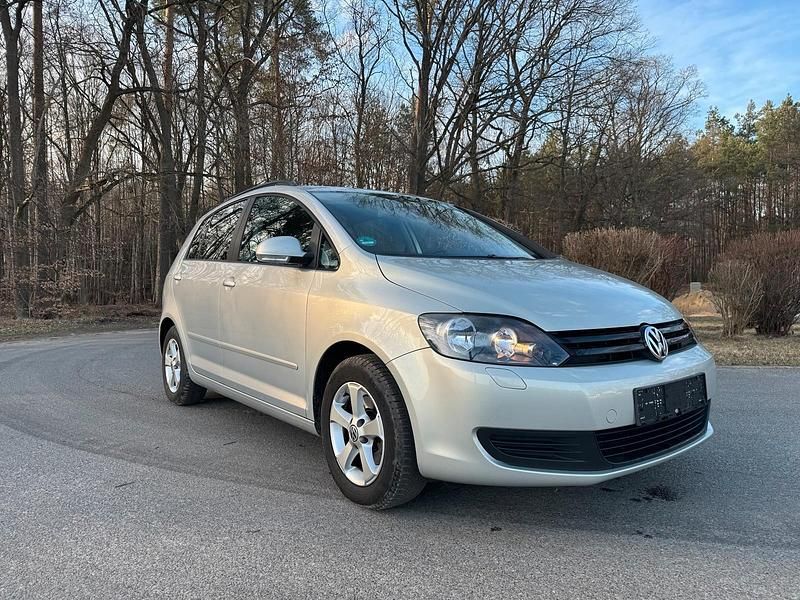 Gebraucht VW Golf VI 80 PS (58 kW) 2010 Silber Kleinwagen