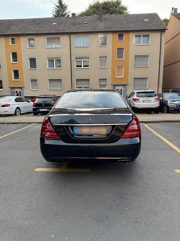 Gebraucht Mercedes 350 235 PS (172 kW) 2011 Schwarz Limousine