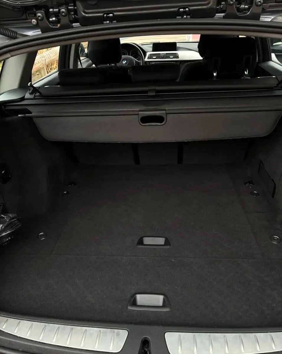 Gebraucht BMW 318 142 PS (104 kW) 2015 Grau Kombi