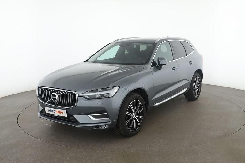 Grau Gebraucht 2020 Volvo XC60 Inscription SUV | 33.760 € (Teuer) - Bild 1/3