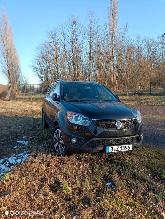 Schwarz Gebraucht 2014 Ssangyong Korando SUV | 7.200 € (Fairer Preis) - Bild 1/4