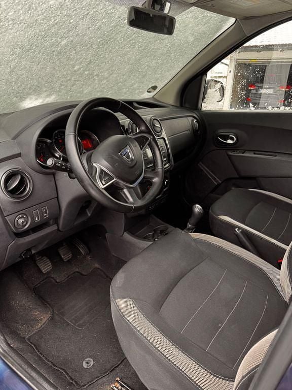 Gebraucht Dacia Dokker Stepway 107 PS (78 kW) 2019 Blau Van / Kleinbus