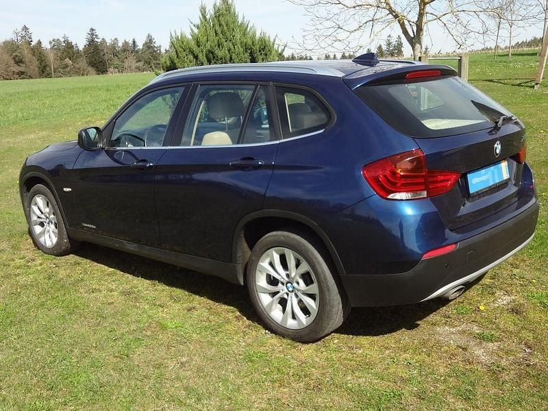 Gebraucht BMW X1 204 PS (150 kW) 2011 Blau SUV