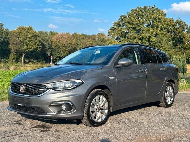 Braun Gebraucht 2019 Fiat Tipo Kombi | 10.490 € (Fairer Preis) - Bild 1/4
