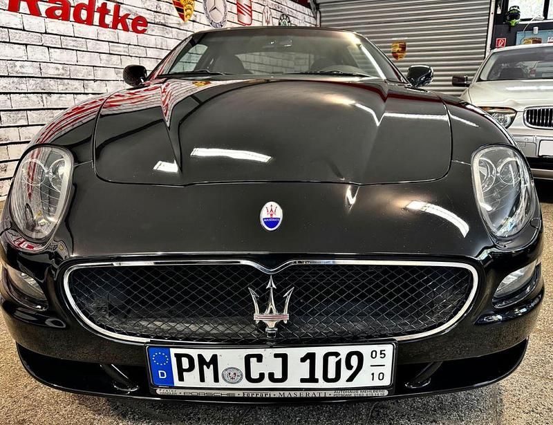 Gebraucht Maserati GranSport 401 PS (294 kW) 2006 Lackschwarzuni. Coupé